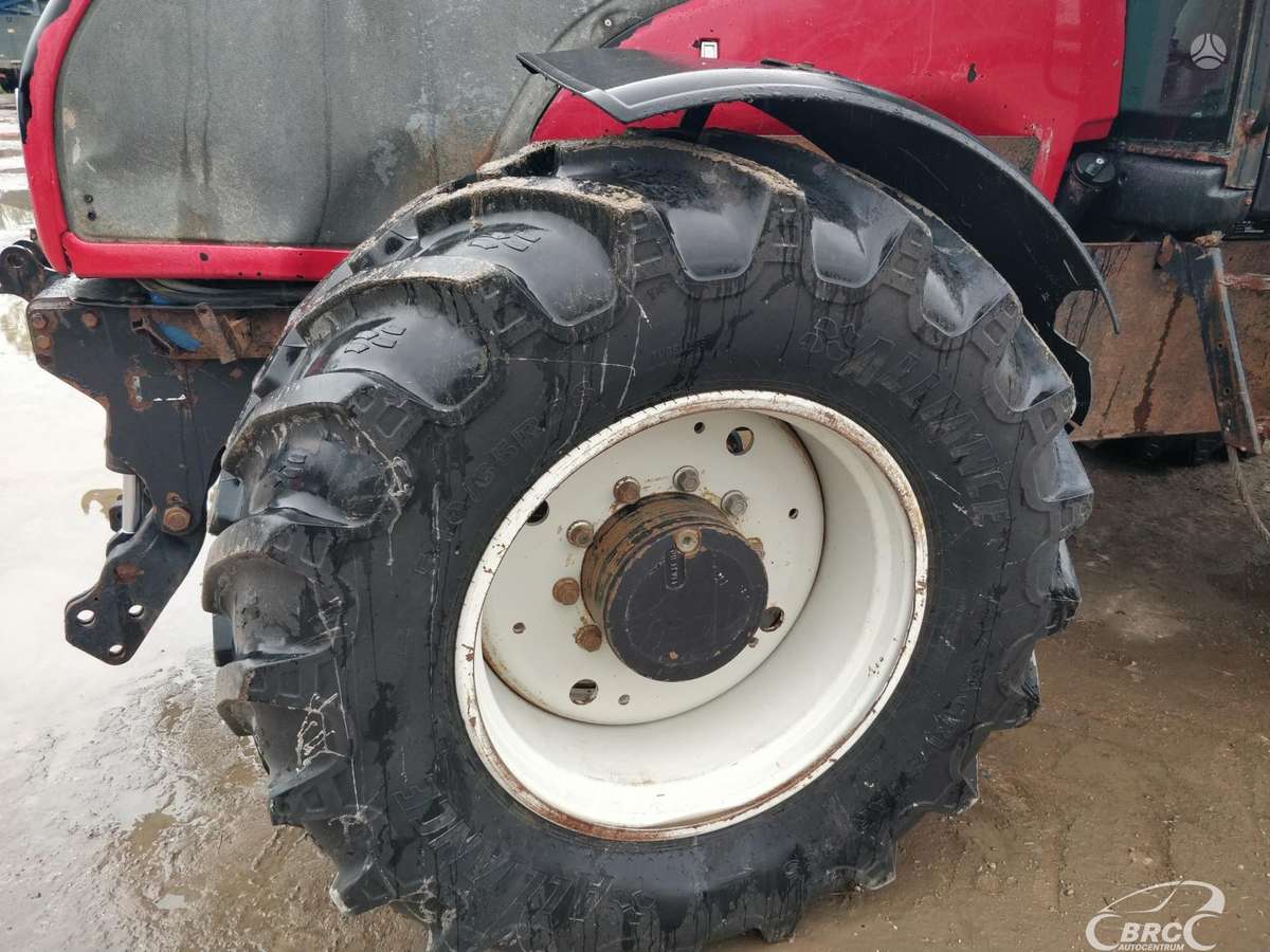 Valtra T190, traktori