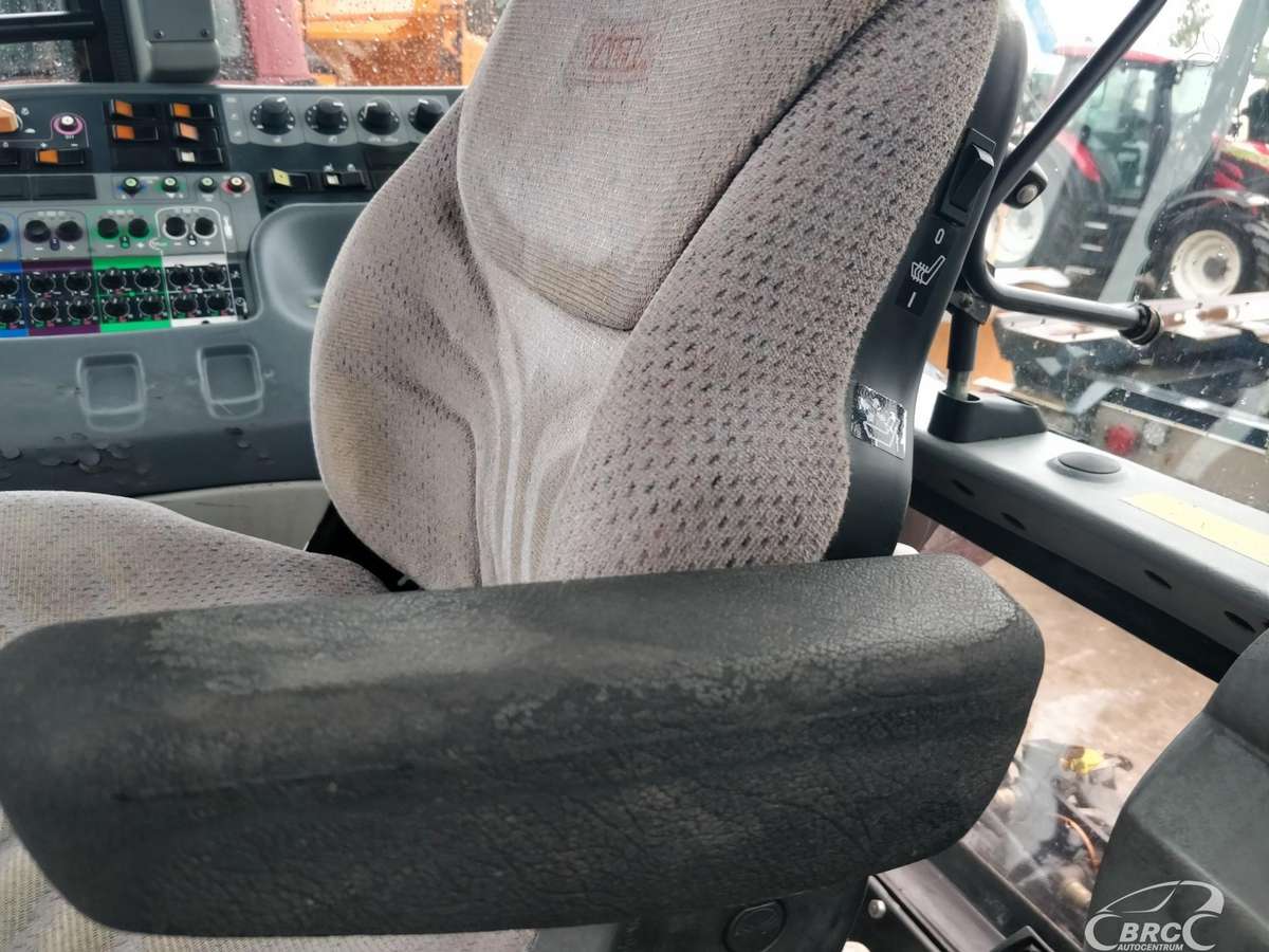 Valtra T190, traktori