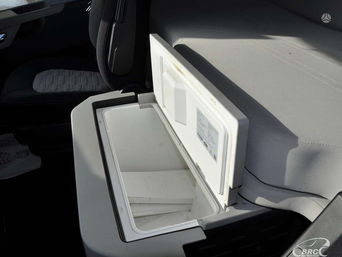 Ford F-MAX Hydraulic, double sleeper