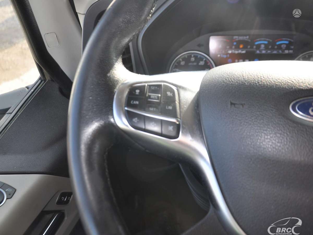Ford F-MAX Hydraulic, double sleeper