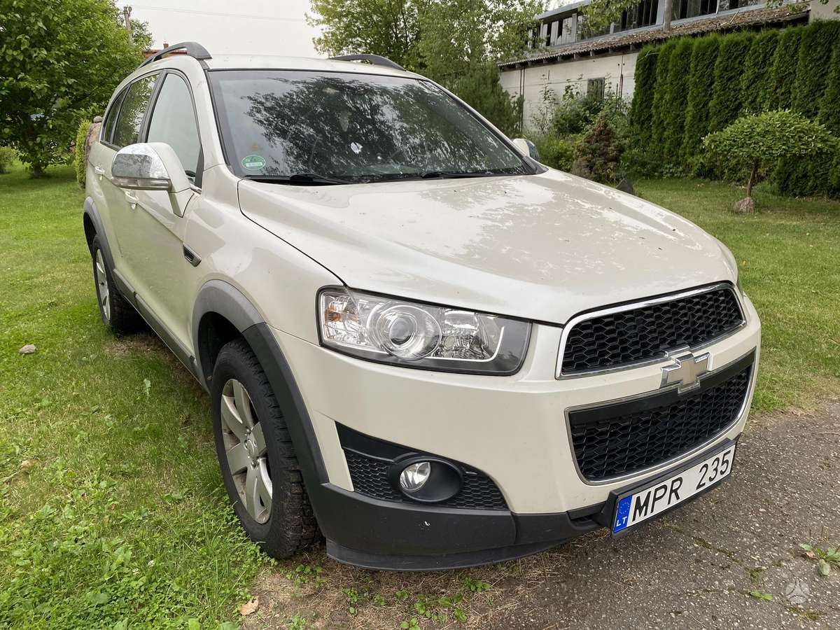 Chevrolet Captiva, 2.4 l., off-road / crossover