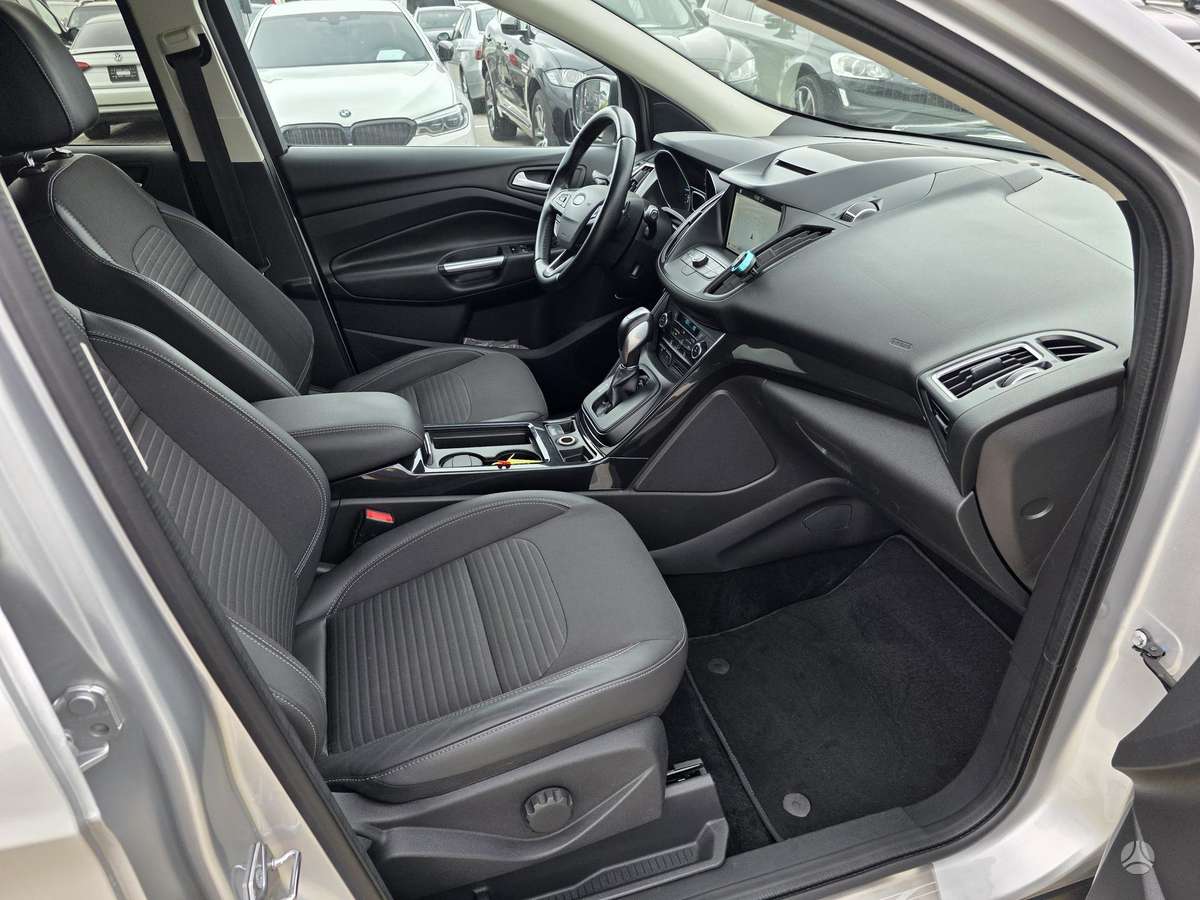 Ford Kuga, 2.0 l., mpv / minivan