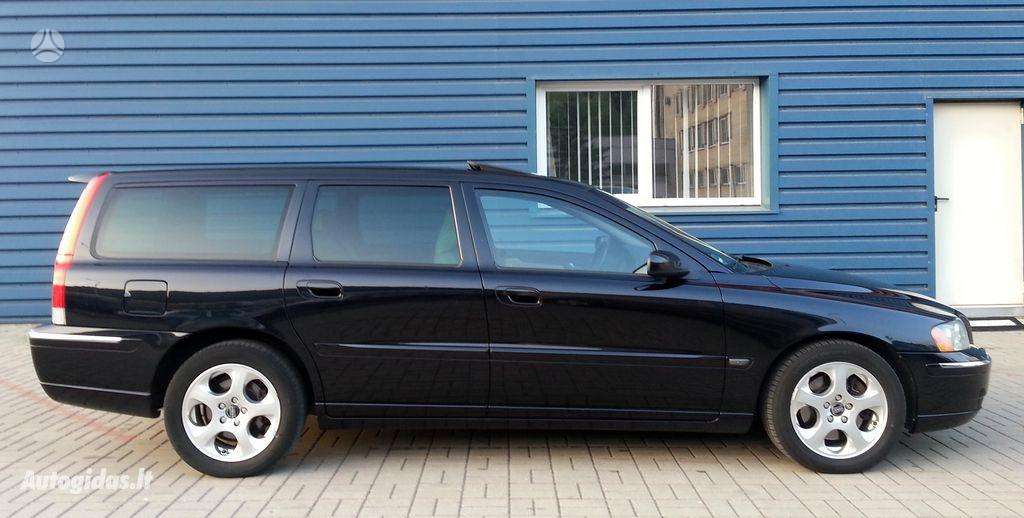 Volvo V70 - 3