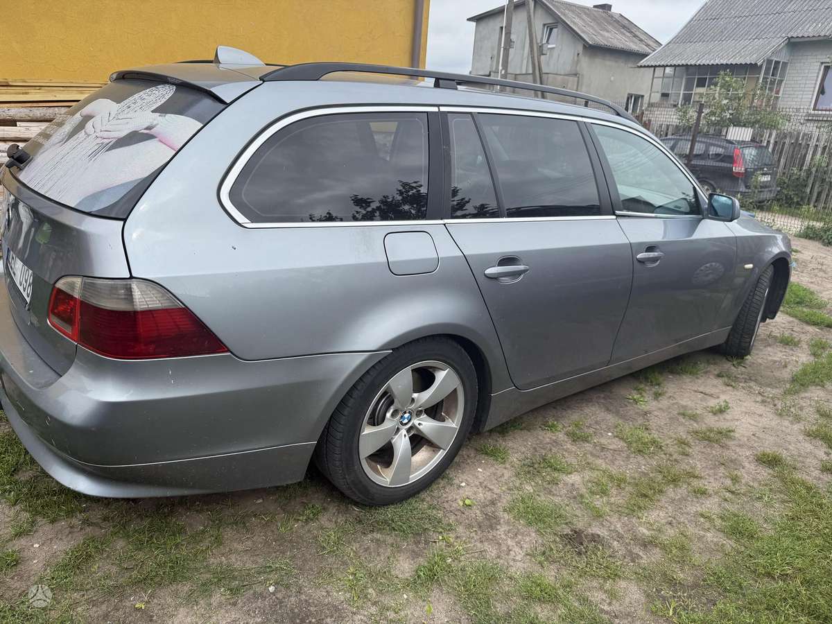 BMW 525, 2.5 l., Универсал