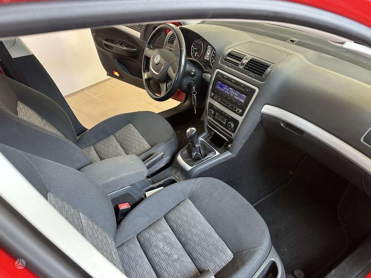 Skoda Octavia, 1.6 l., Универсал