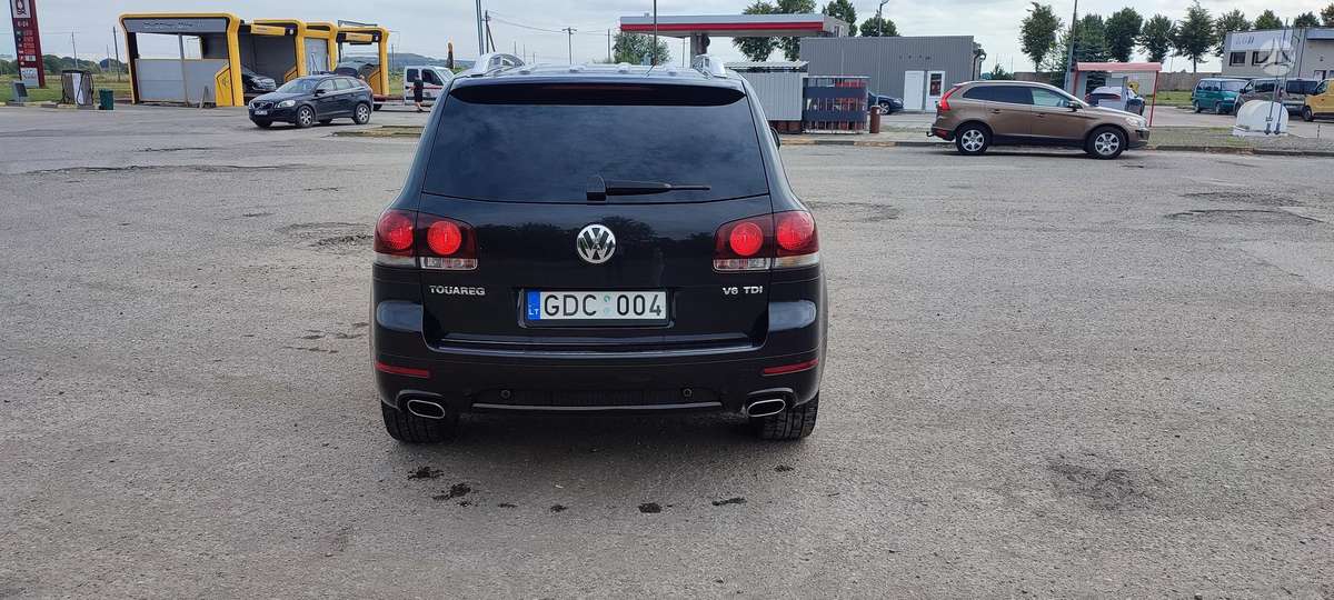 Volkswagen Touareg - 7