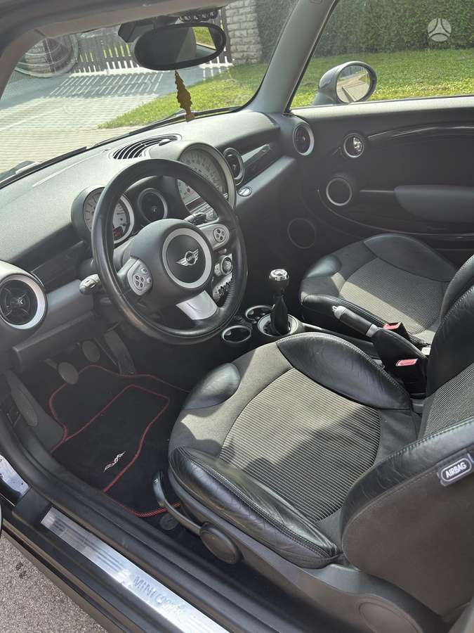 Mini Cooper, 1.6 l., Купе (coupe)