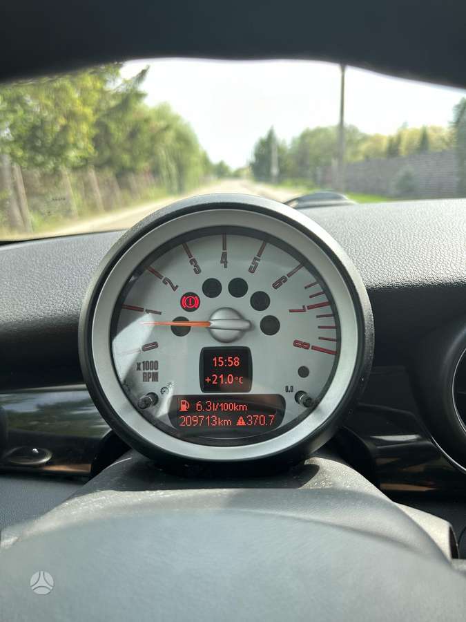 Mini Cooper, 1.6 l., coupe