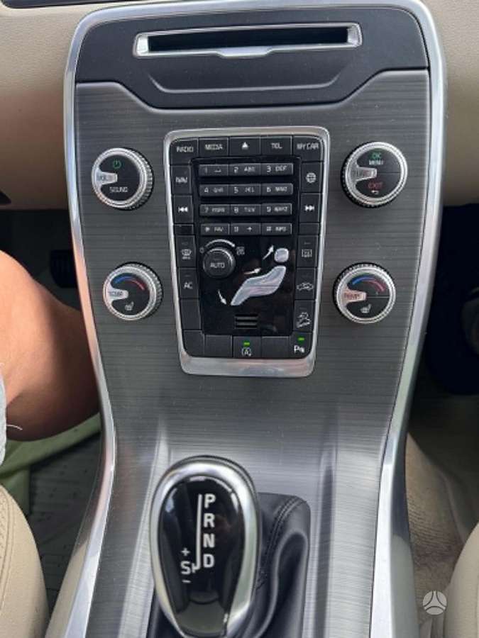 Volvo XC70, 2.4 l., Универсал