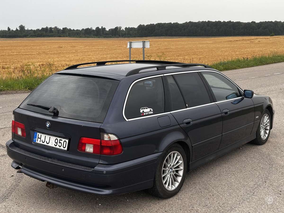 BMW 530, 3.0 l., wagon
