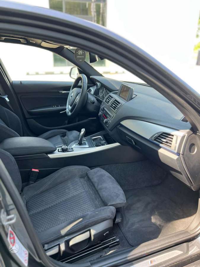 BMW 116, 2.0 l., hatchback