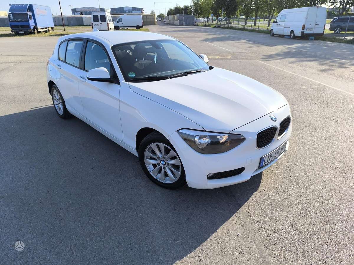 BMW 118, 2.0 l., hatchback