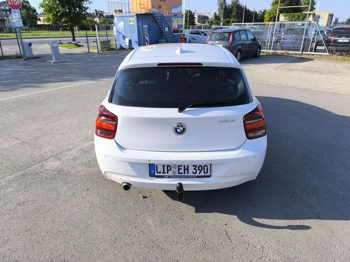 BMW 118, 2.0 l., hatchback
