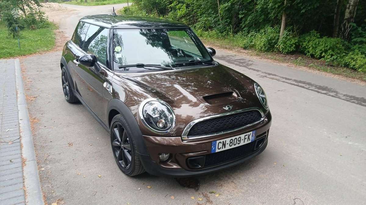 Mini Cooper SD, 2.0 l., hatchback