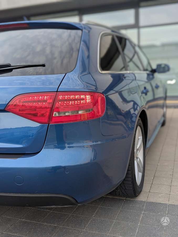 Audi A4, 2.0 l., Универсал