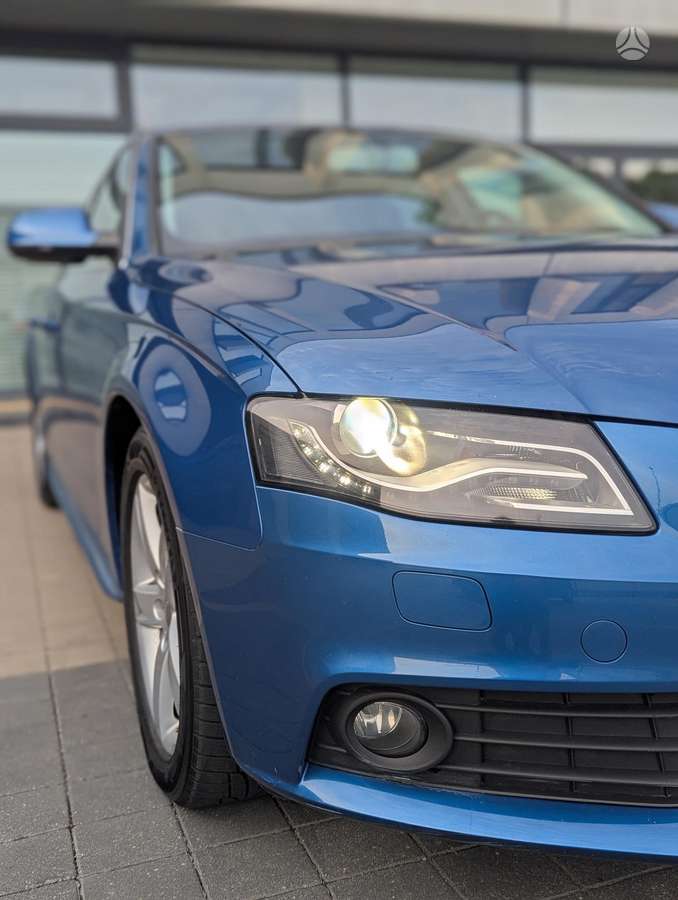 Audi A4, 2.0 l., Универсал