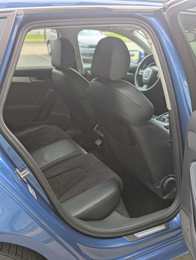 Audi A4, 2.0 l., universalas