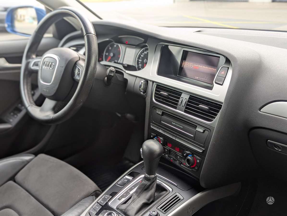 Audi A4, 2.0 l., wagon