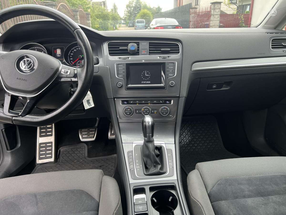 Volkswagen Golf Alltrack - 11