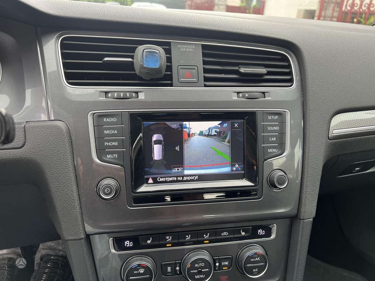 Volkswagen Golf Alltrack - 12