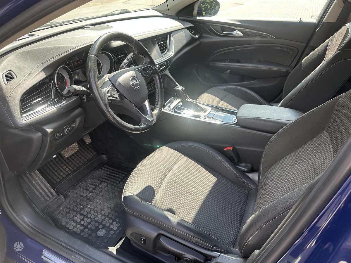 Opel Insignia, 1.6 l., Универсал