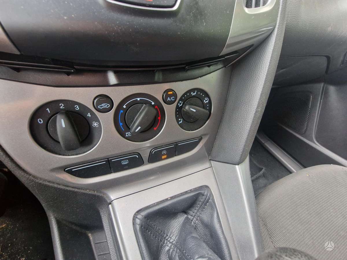 Ford Focus, 1.6 l., Универсал