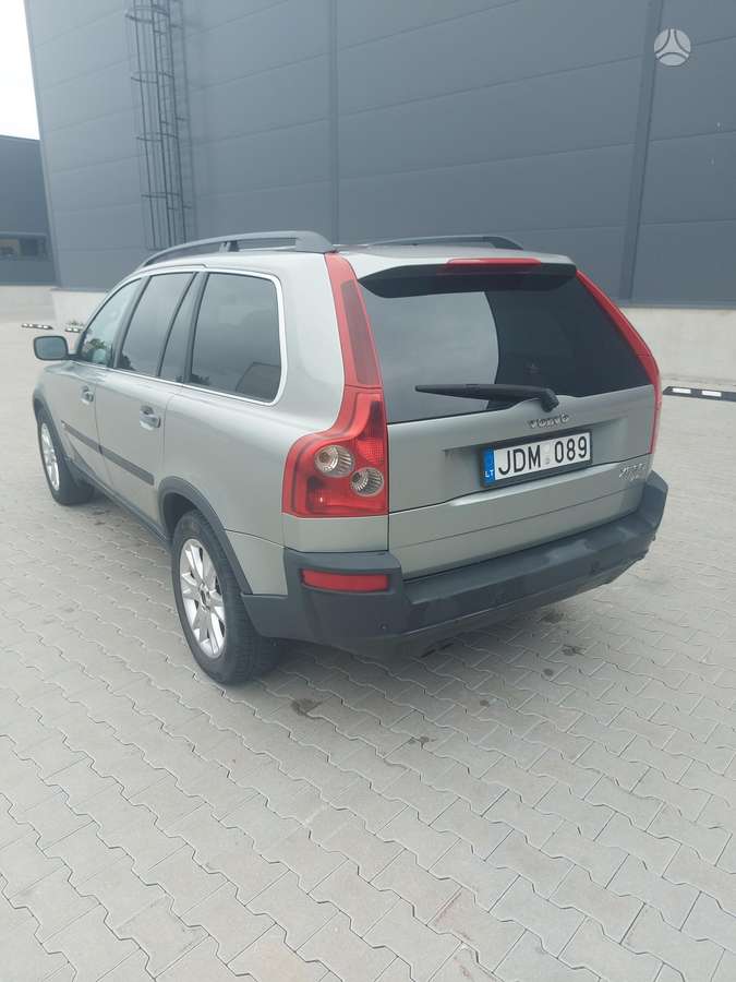 Volvo XC90 - 5