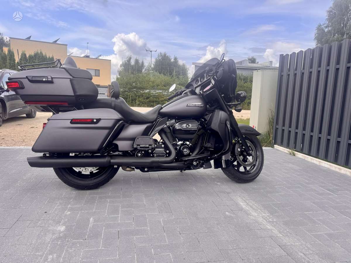 Harley-Davidson Road Glide 1746cc, choppers / cruisers / custom