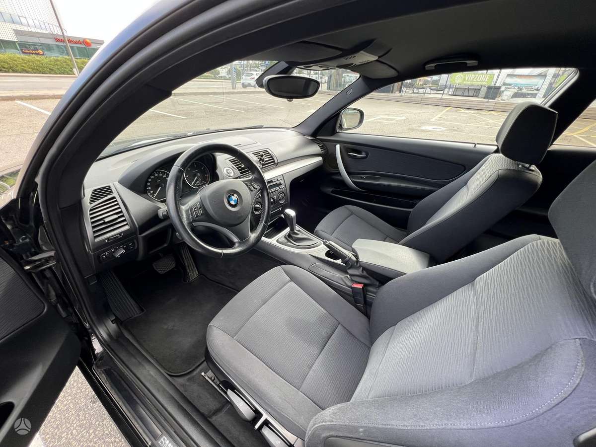 BMW 118, 2.0 l., Хэтчбек