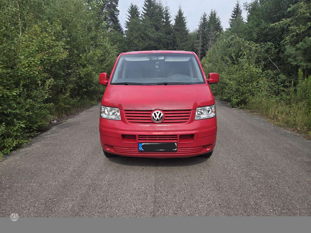Volkswagen Caravelle - 1