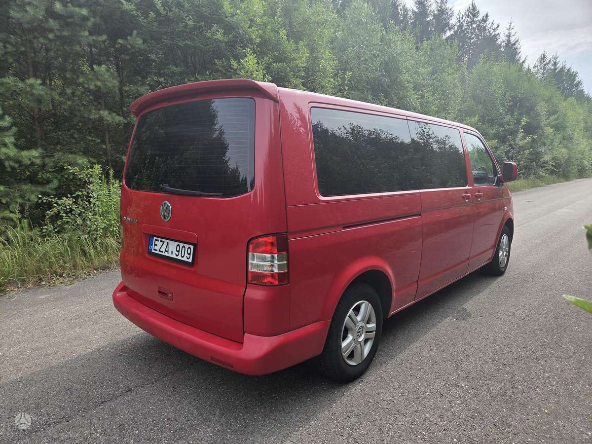Volkswagen Caravelle - 4