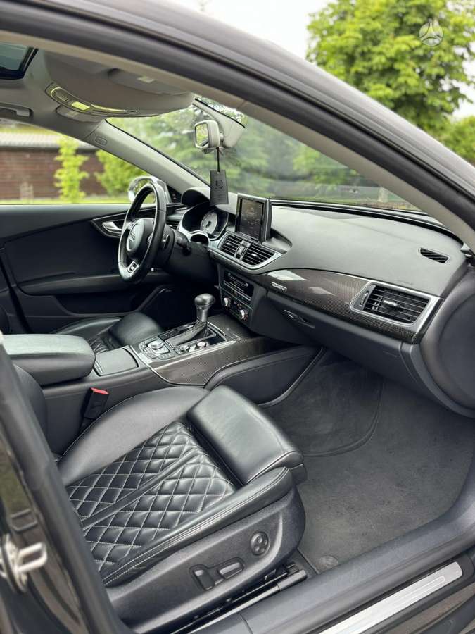 Audi S7, 4.0 l., hatchback