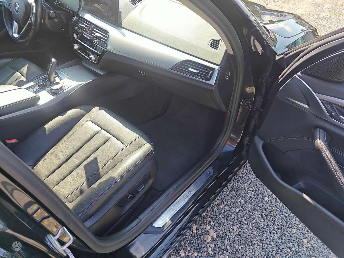 BMW 520, 2.0 l., wagon
