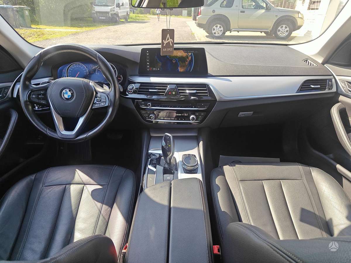 BMW 520, 2.0 l., Универсал
