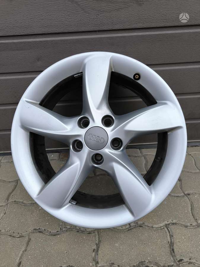Audi, lengvojo lydinio, R17
