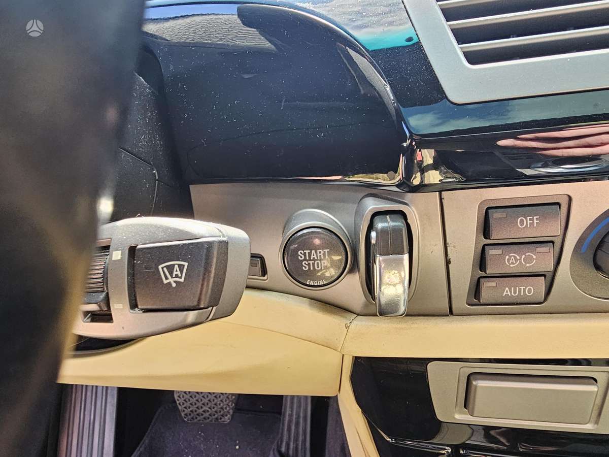 BMW 760, 6.0 l., Седан