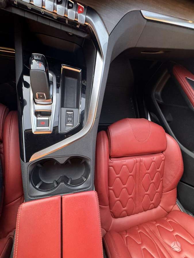 Peugeot 5008 - 2