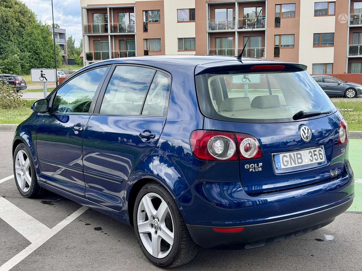 Volkswagen Golf Plus - 4