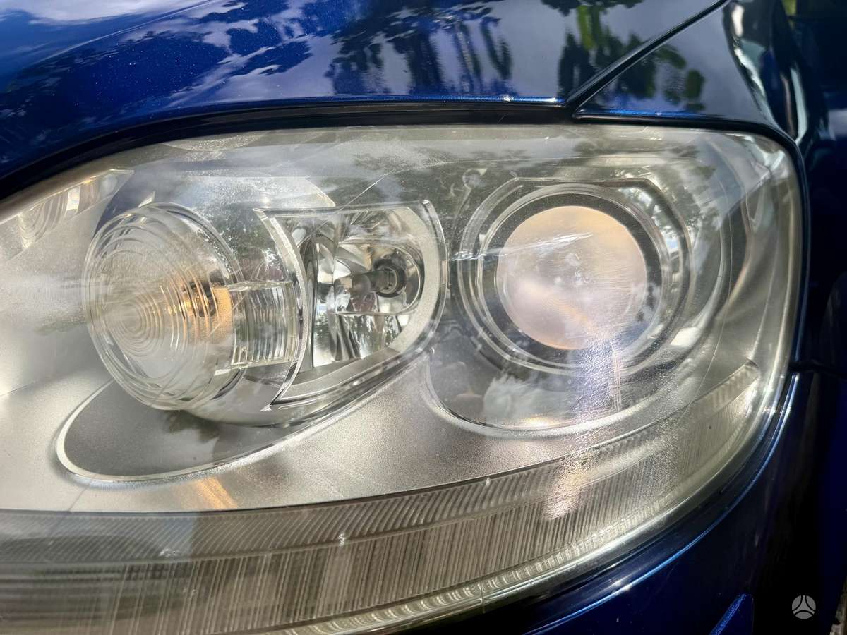 Volkswagen Golf Plus - 11