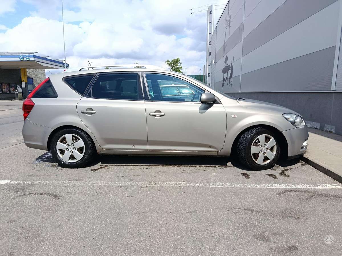 Kia Ceed, 1.6 l., Универсал