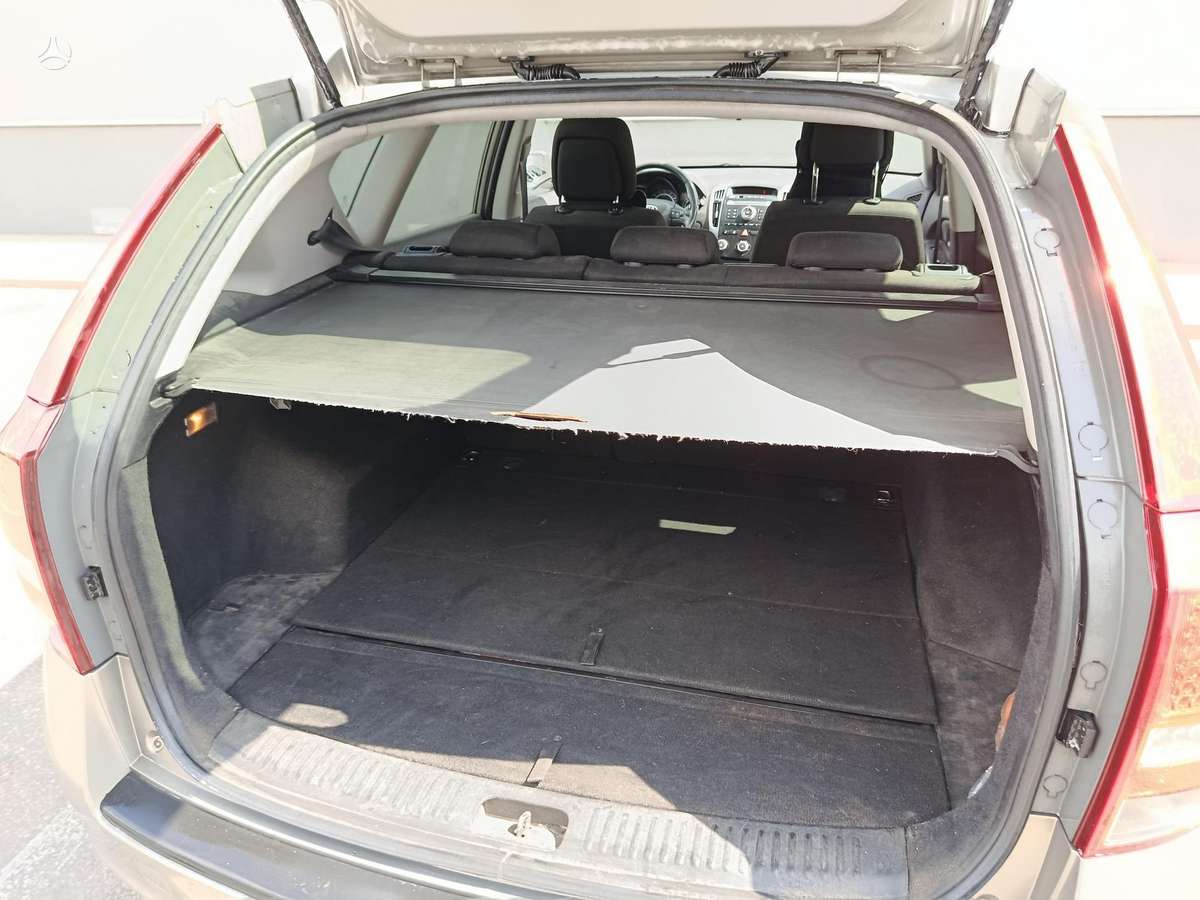 Kia Ceed, 1.6 l., universalas