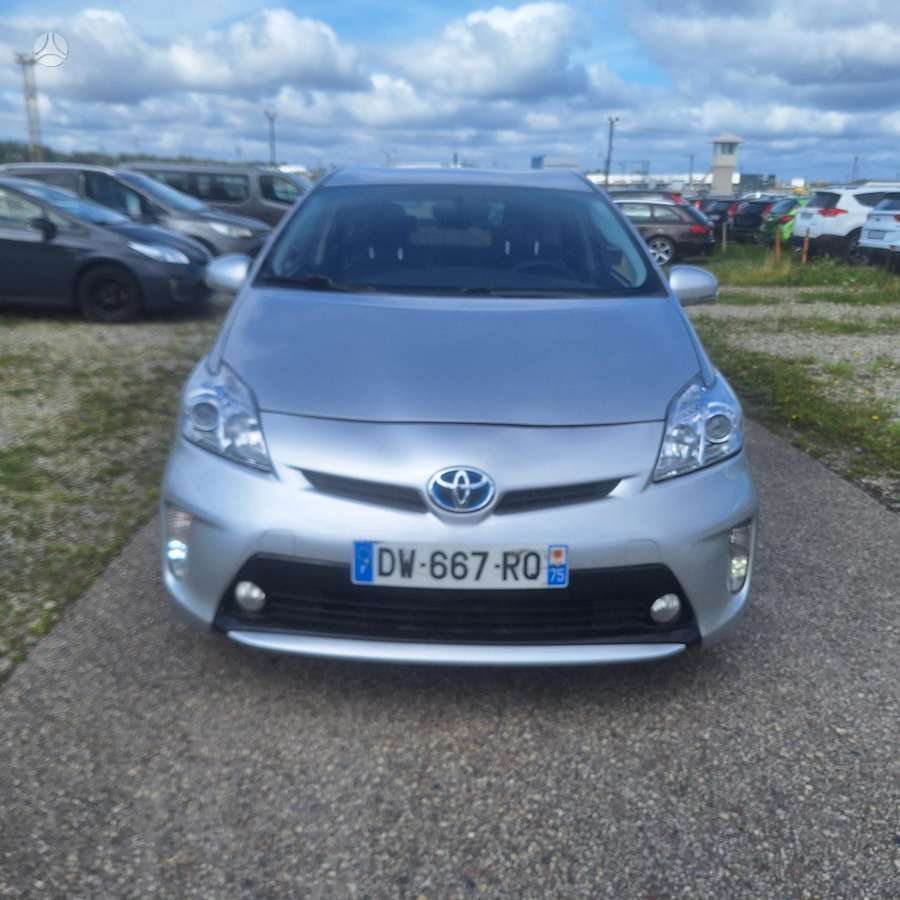 Toyota Prius - 1