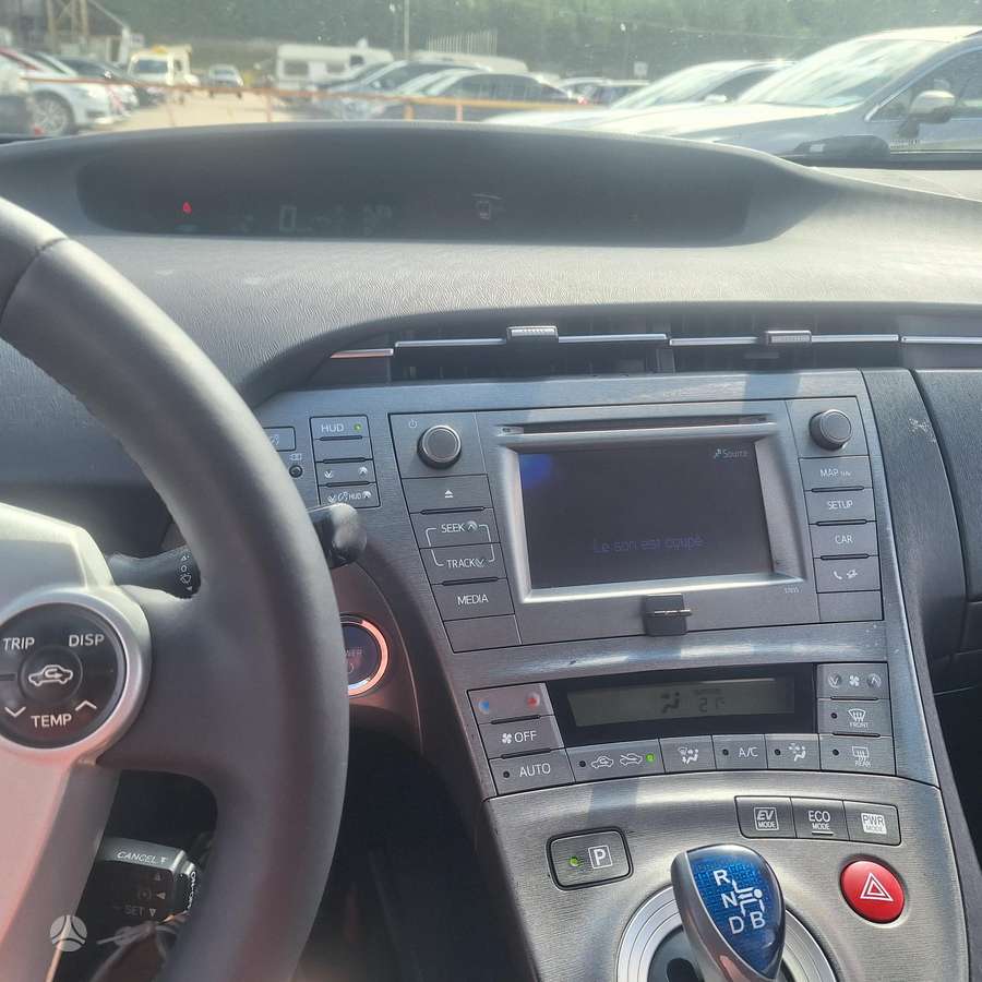 Toyota Prius - 9