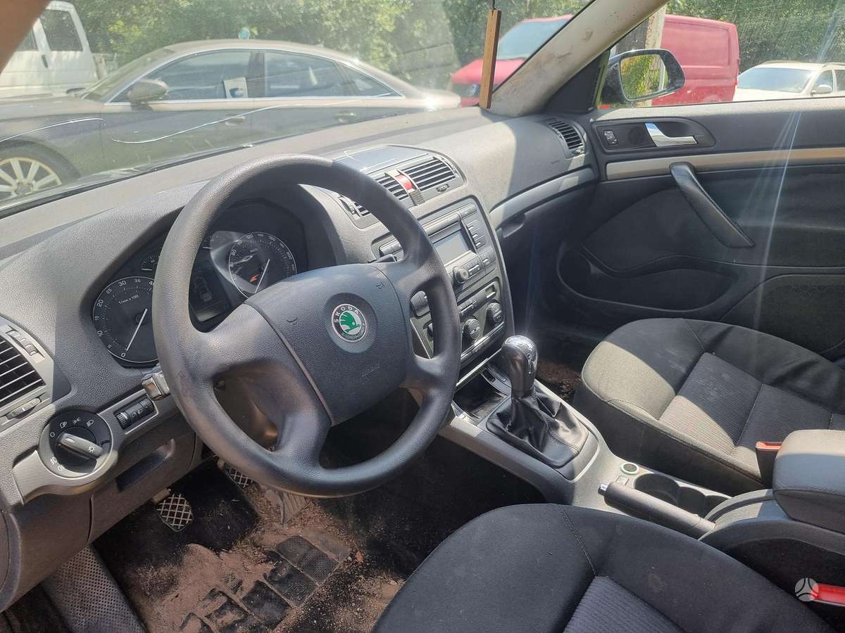Škoda Octavia - 7