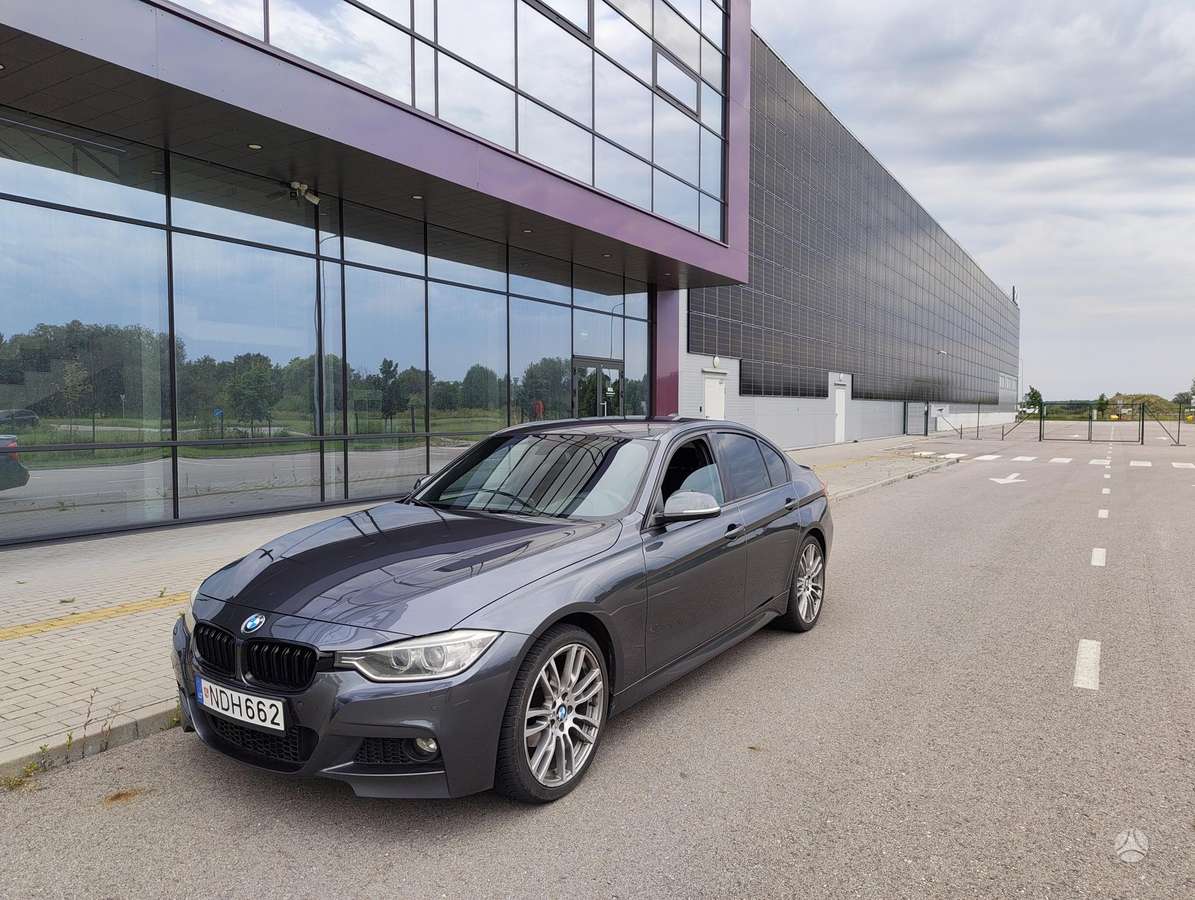 BMW 318, 2.0 l., Седан