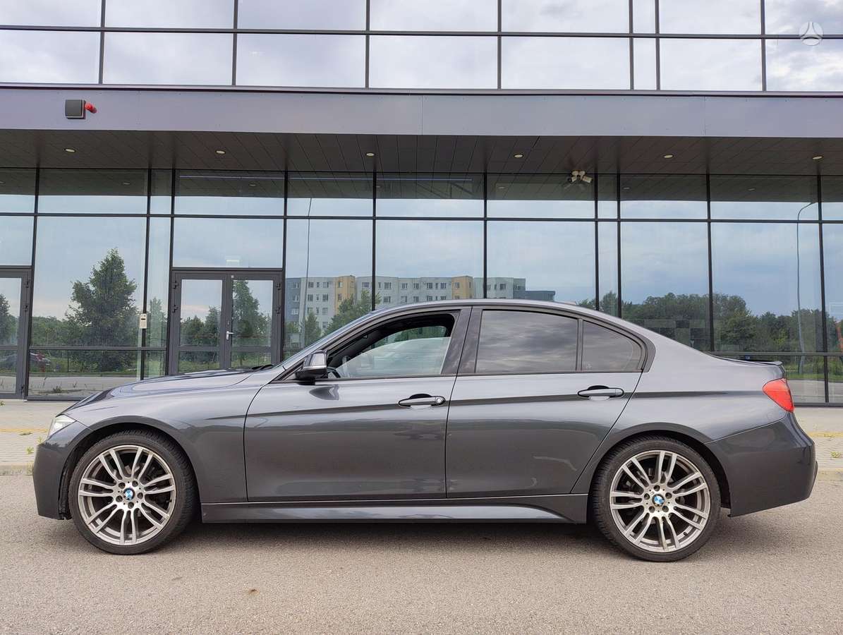 BMW 318, 2.0 l., Седан