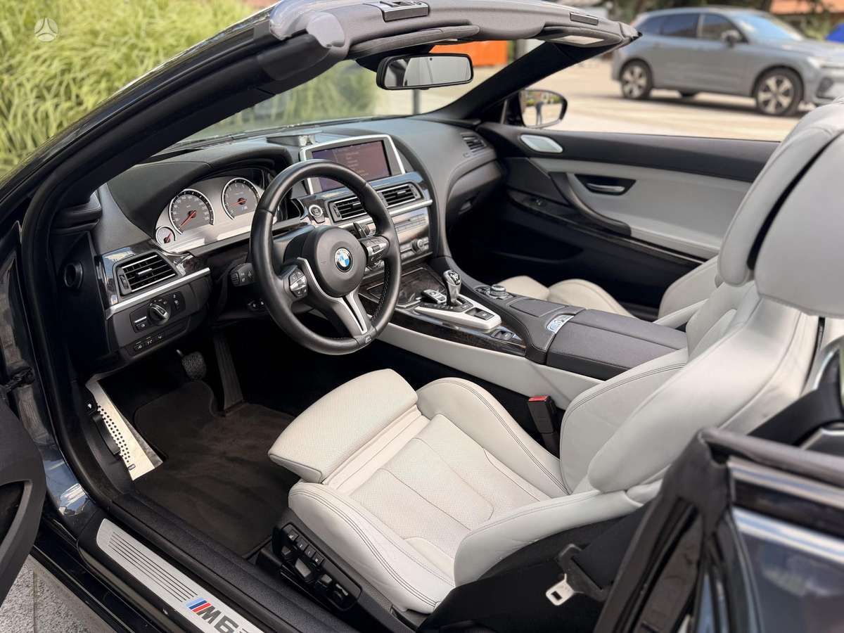 BMW M6, 4.4 l., convertible