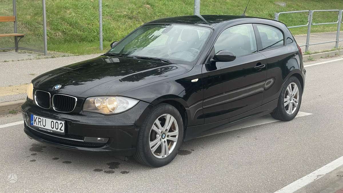BMW 116, 2.0 l., hatchback