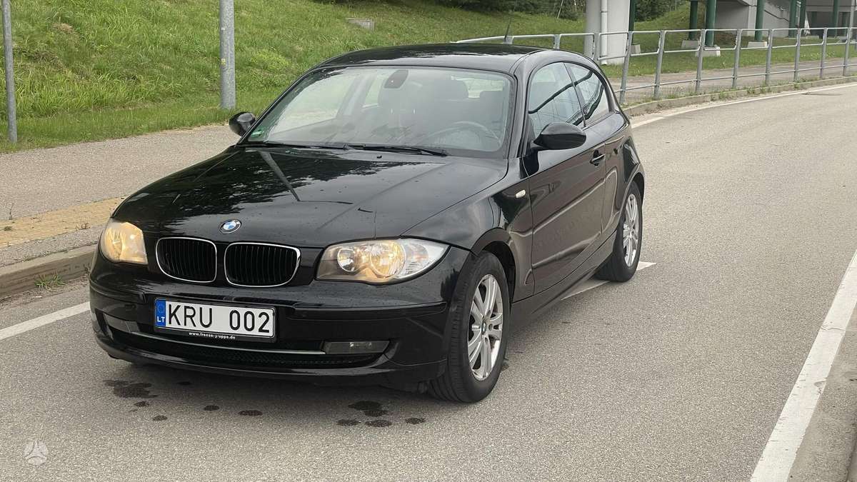 BMW 116, 2.0 l., hatchback