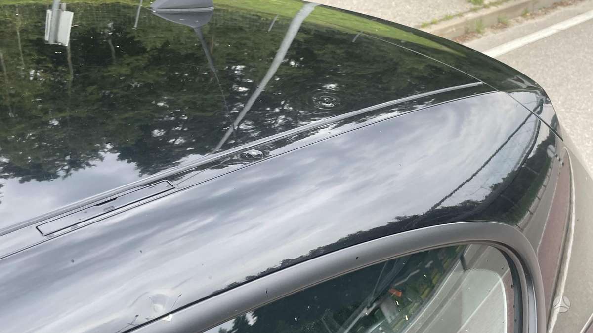 BMW 116, 2.0 l., hatchback